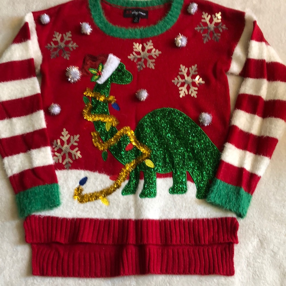 🔥Like New! Christmas sweater! - Picture 1 of 4